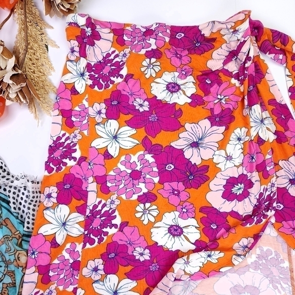 ModCloth Pink Red Floral Skirt Size L - Picture 2 of 11